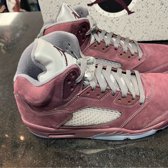 Sz Various Jordan 5 Retro SE \